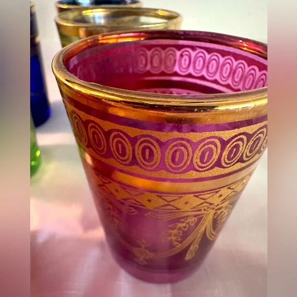 🌈✨ Set of 6 Moroccan Tea Glasses – Colorful, Gilded, & Ready to Party! 💃🍵🌿🌸 - Picture 11 of 16
